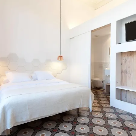 라 카사 데 안토니오 부티크 룸스 2* 바르셀로나